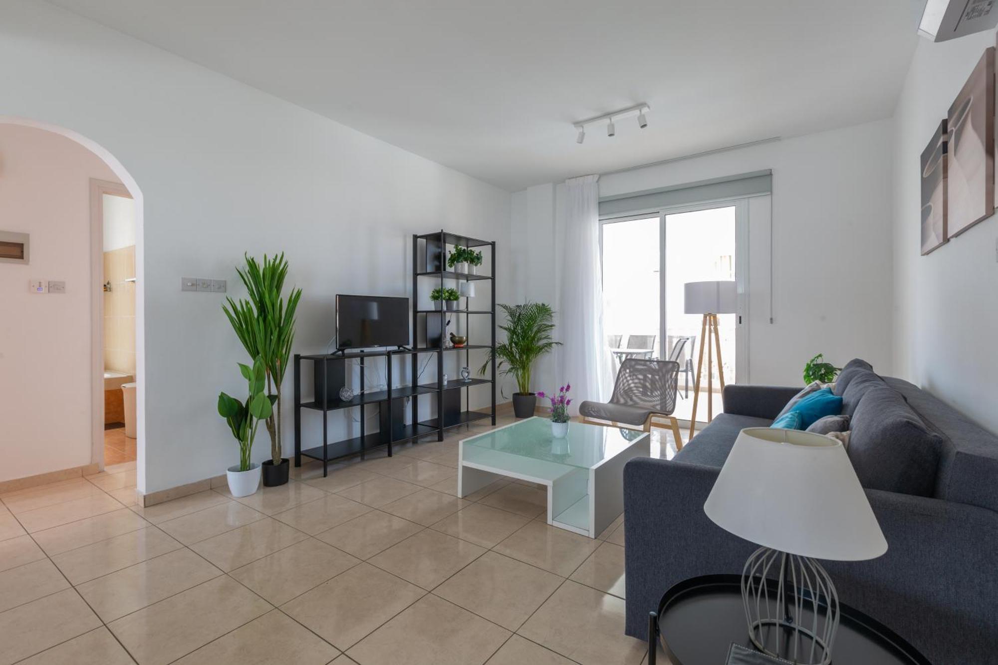 Beautiful 2 Bed Apartment In Paphos Cyprus Eksteriør bilde